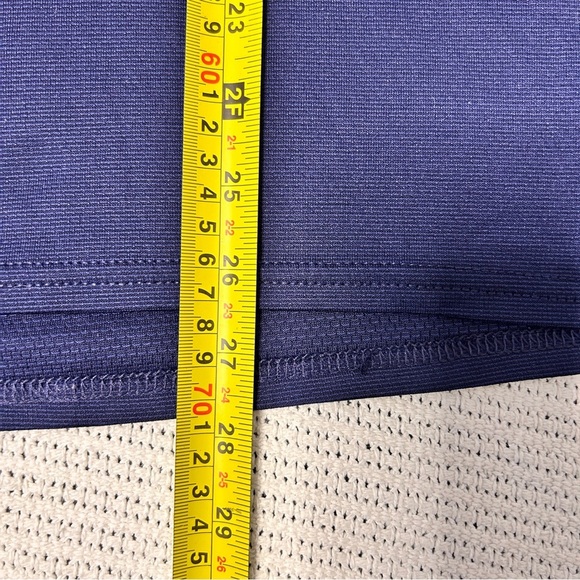 Patagonia Men’s Size Large Capilene Navy 1/4 zip lightweight pullover Hiking - Picture 9 of 11